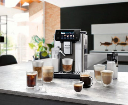 DE'LONGHI Kaffeevollautomat Primadonna Aromatic ECAM630.75.TM - 35 eiskalte & heiße Kaffeerezepte Edles italienisches Design, Bean Adapt Technology, Cold Brew Rezepte